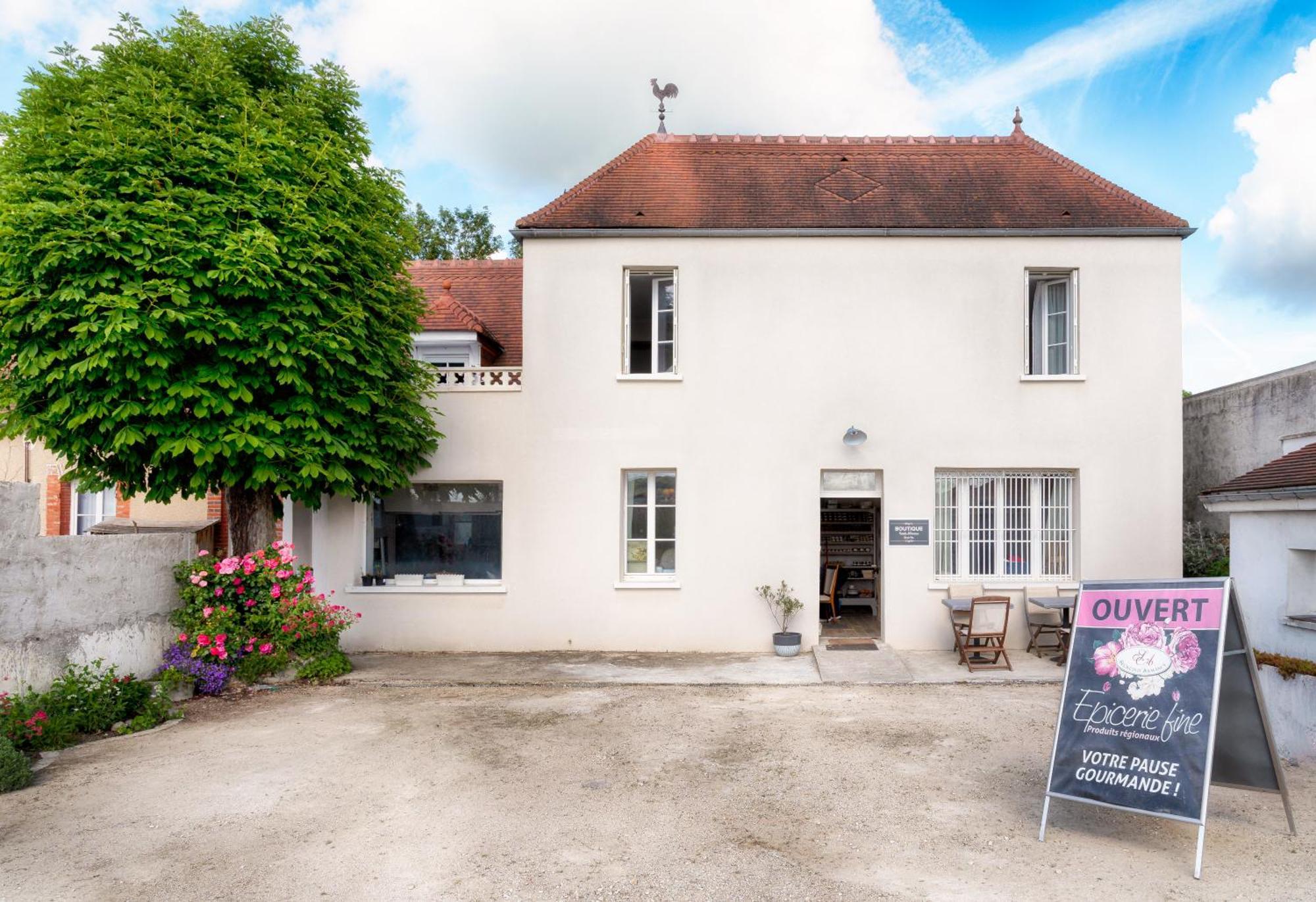 Gite De Charme, Grand Confort Marolles-sous-Lignieres Exterior photo